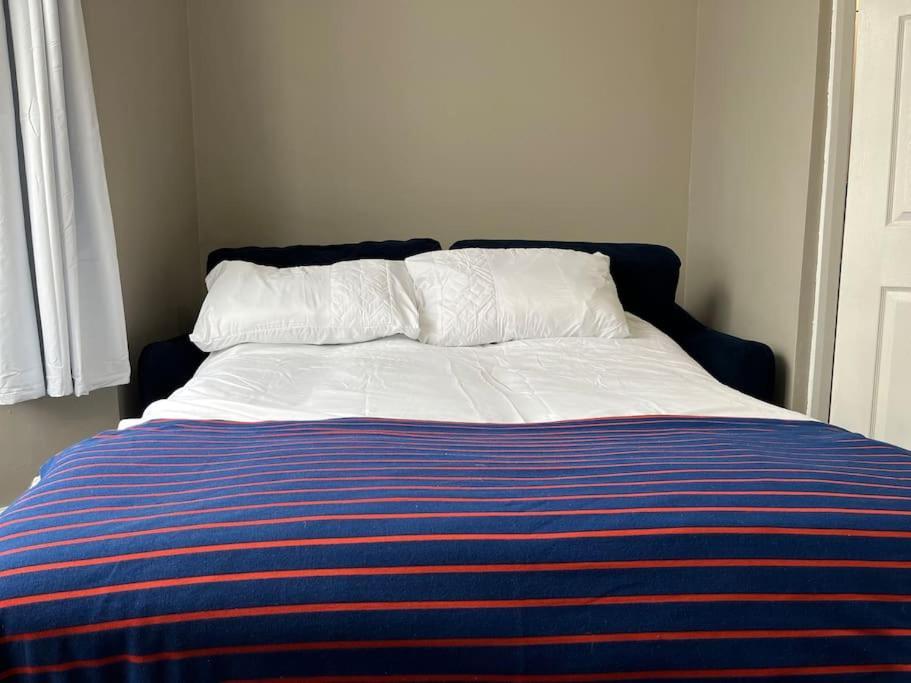 A Beautiful Ground-floor Flat. Londen