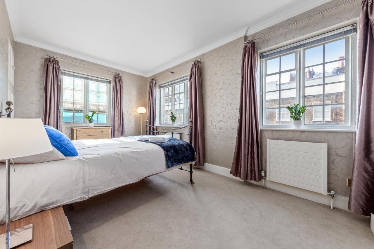 The Mayfair Large Snug Apartment *