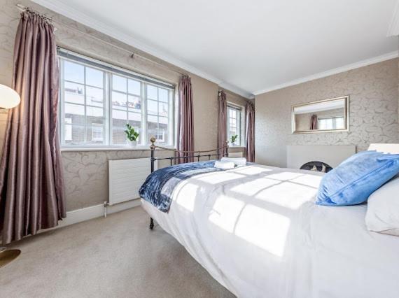 Apartment The Mayfair Large Snug *