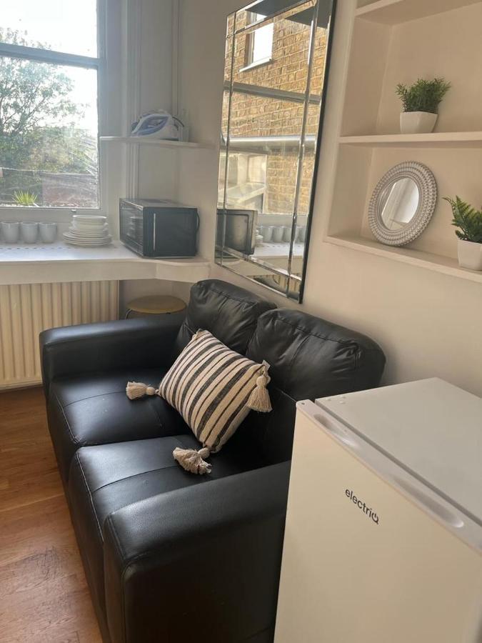 Apartamento Lovely First Floor Flat-2 *