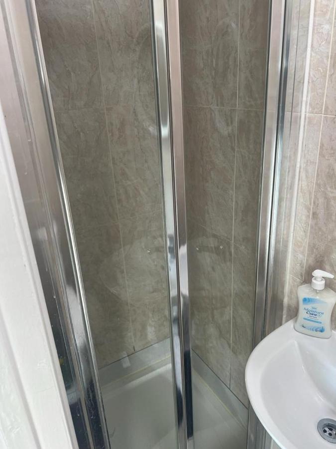 Apartamento Lovely First Floor Flat-2