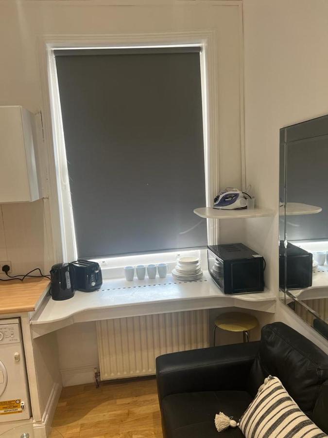 Lovely First Floor Flat-2 Appartement