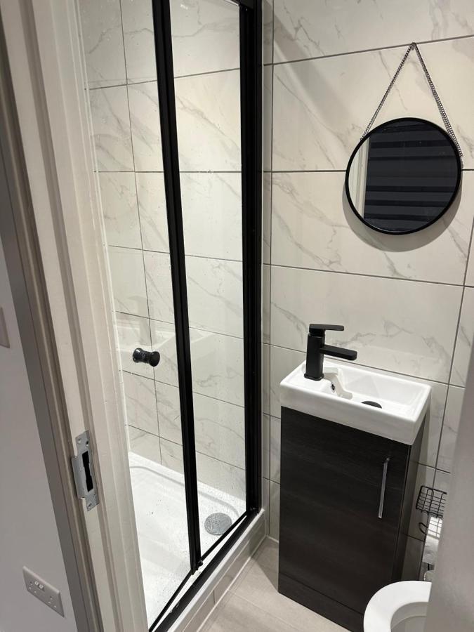 Guest house Comfy London