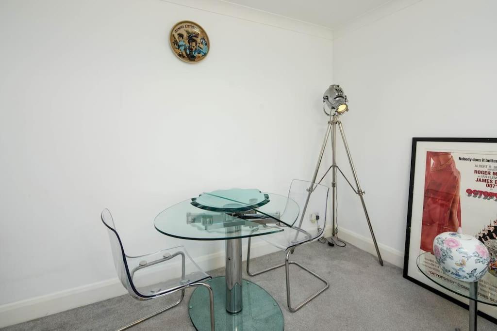 Apartment Superb Cozy Flat In Lovely Area