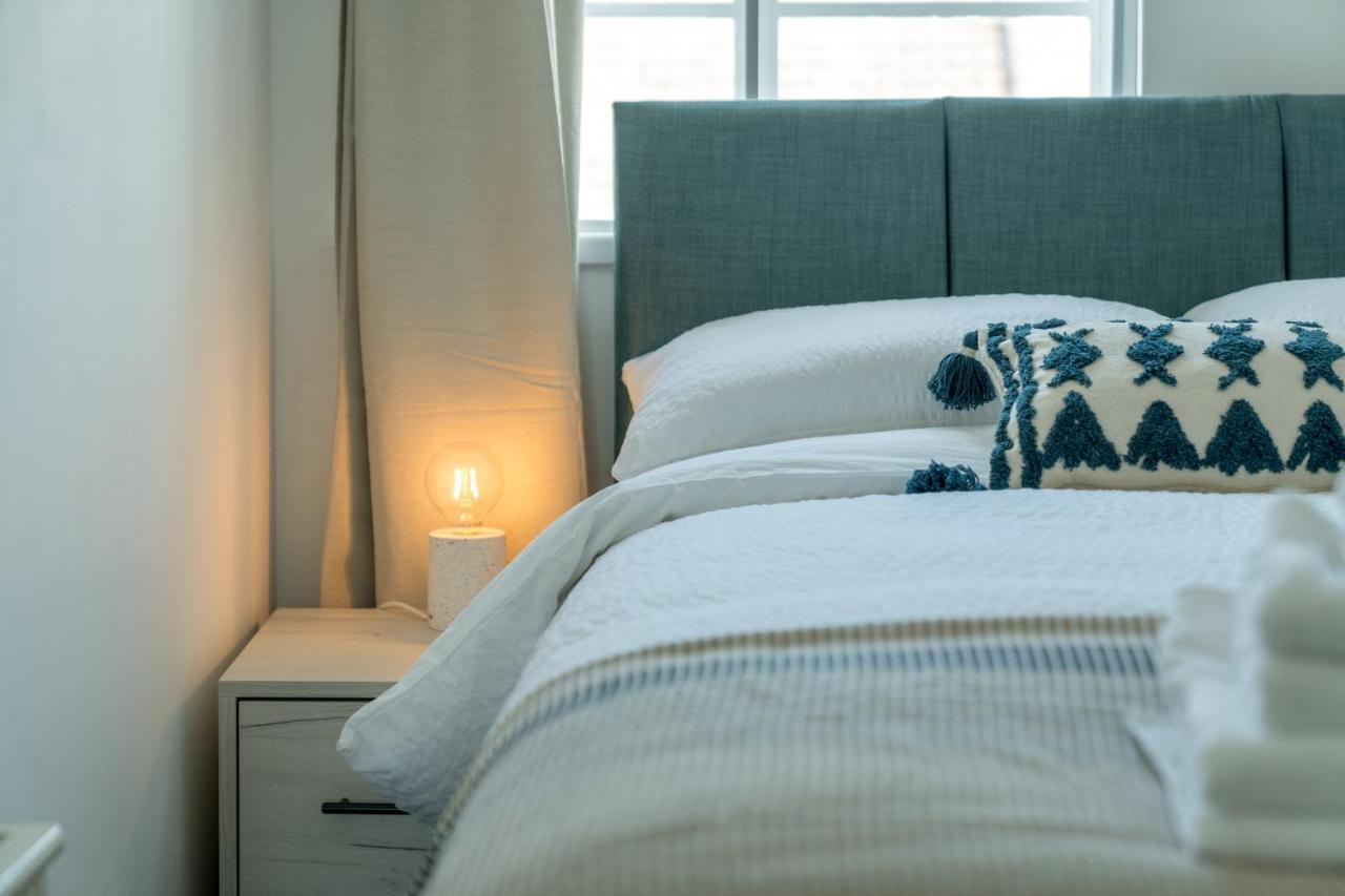 Bright West Hampstead Retreat * Londen