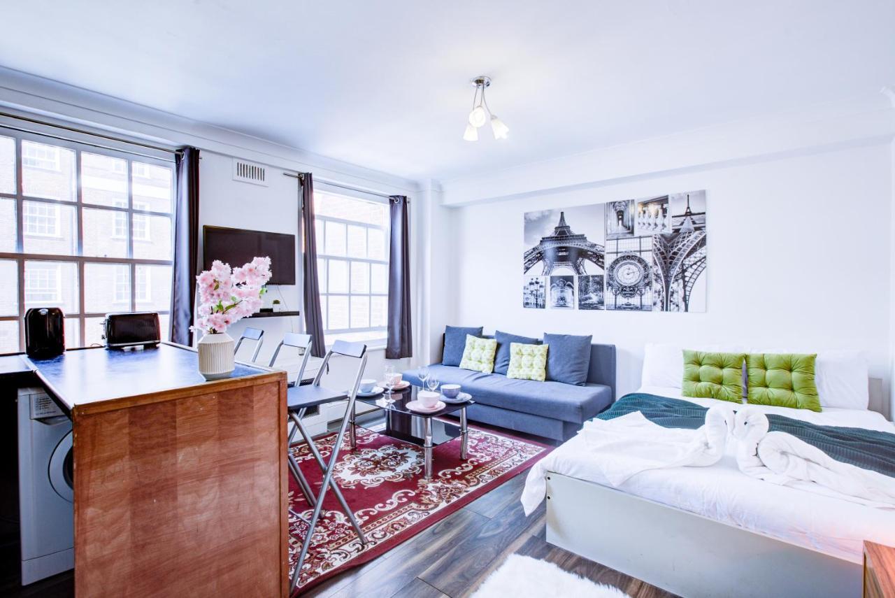 Cozy Studio In Central Apartment