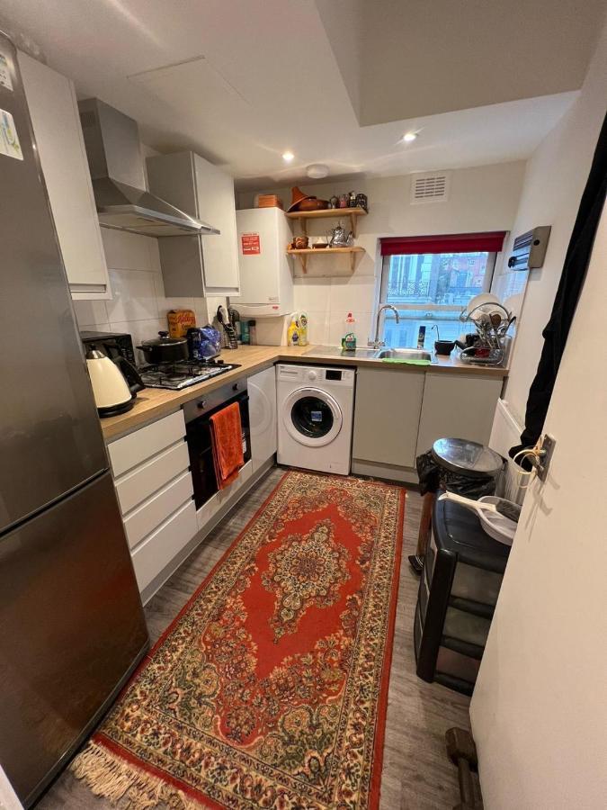 Hospedagem domiciliar Twin Earls Court Central - Shared Londres