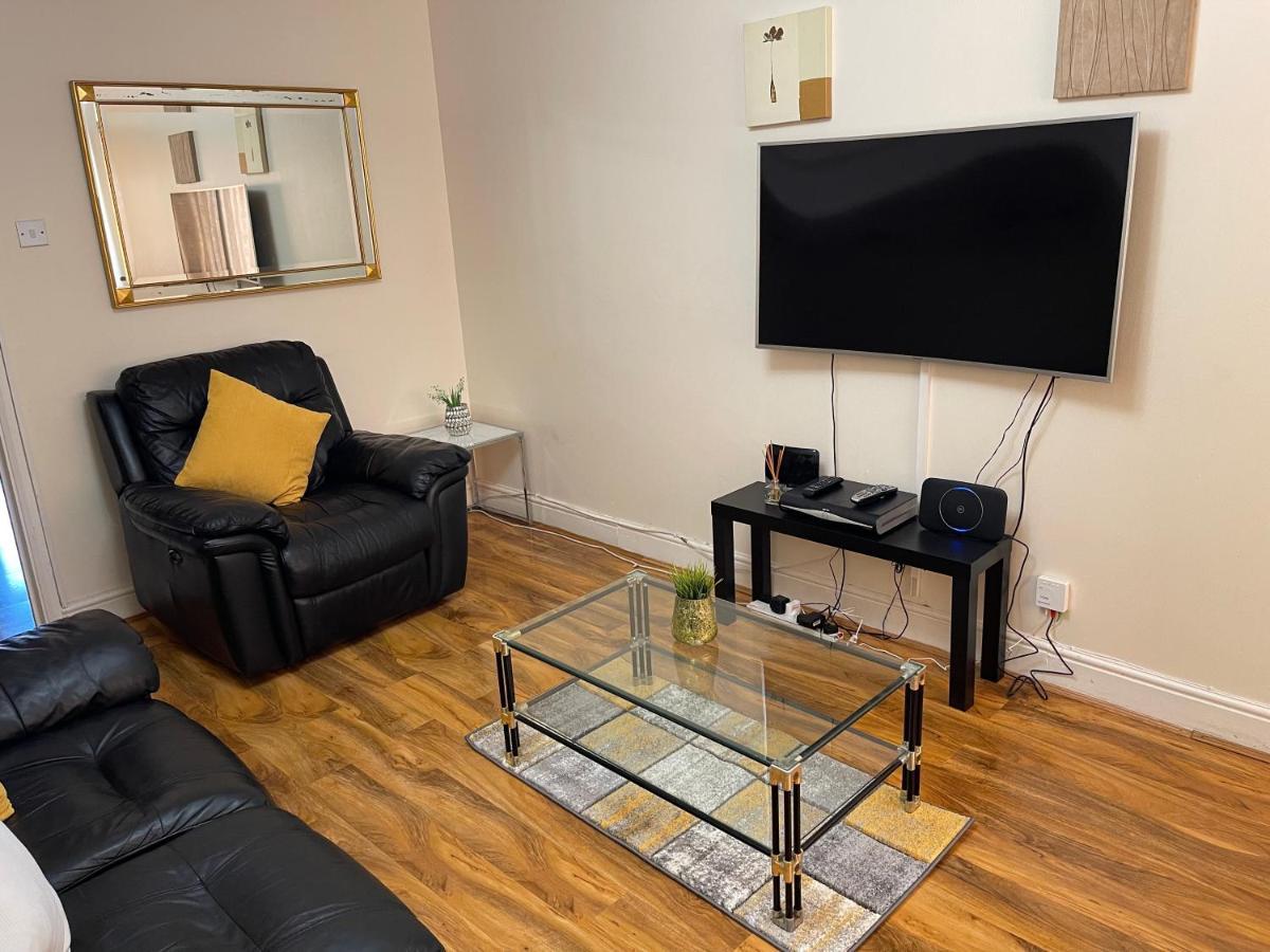 Abkat Three Bedroom Hébergement de vacances Londres