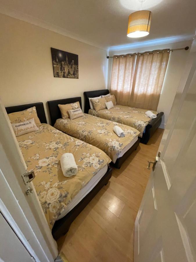 Abkat Three Bedroom * Londres