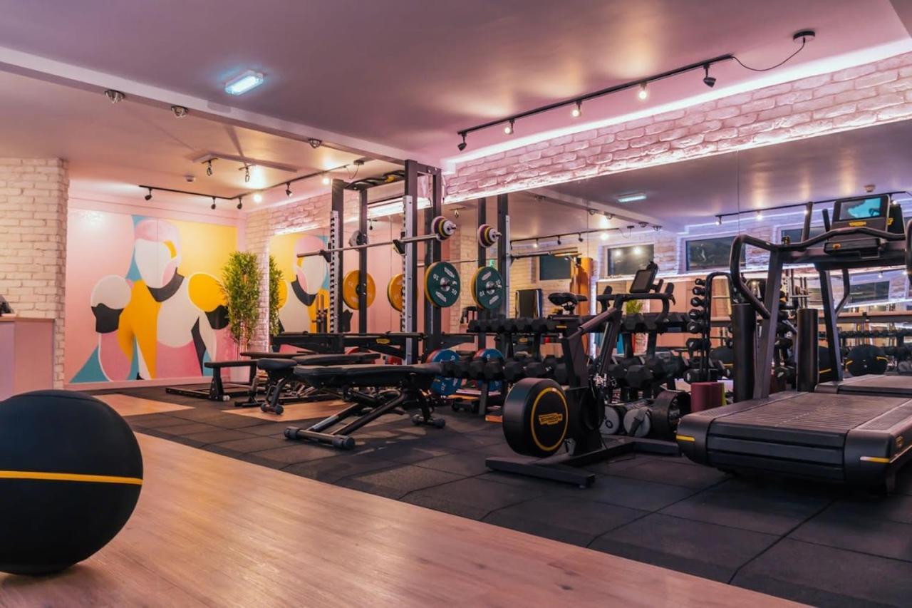 Chelsea Flat 10 Mins Harrods, Gym, Air Conditioning *