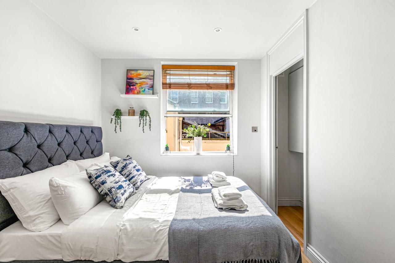 Charming Studio Flat Close To Holborn Station * Londres