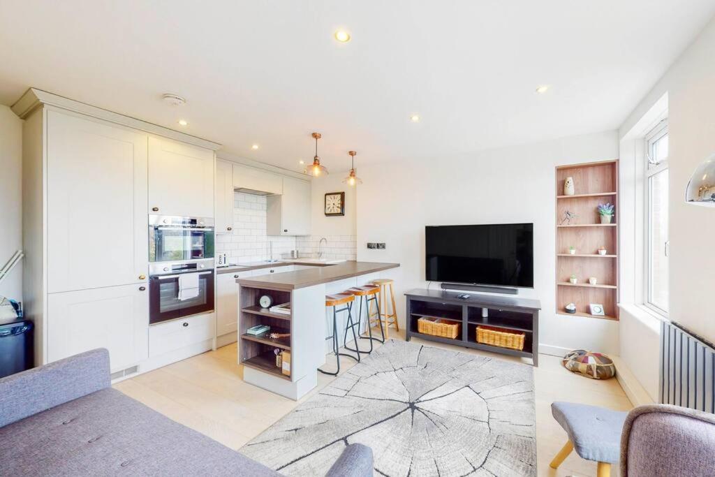 Charming 1 Bedroom In Brixton Hill