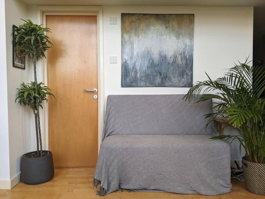 Appartement Spacious, Historic Schoolhouse Londres