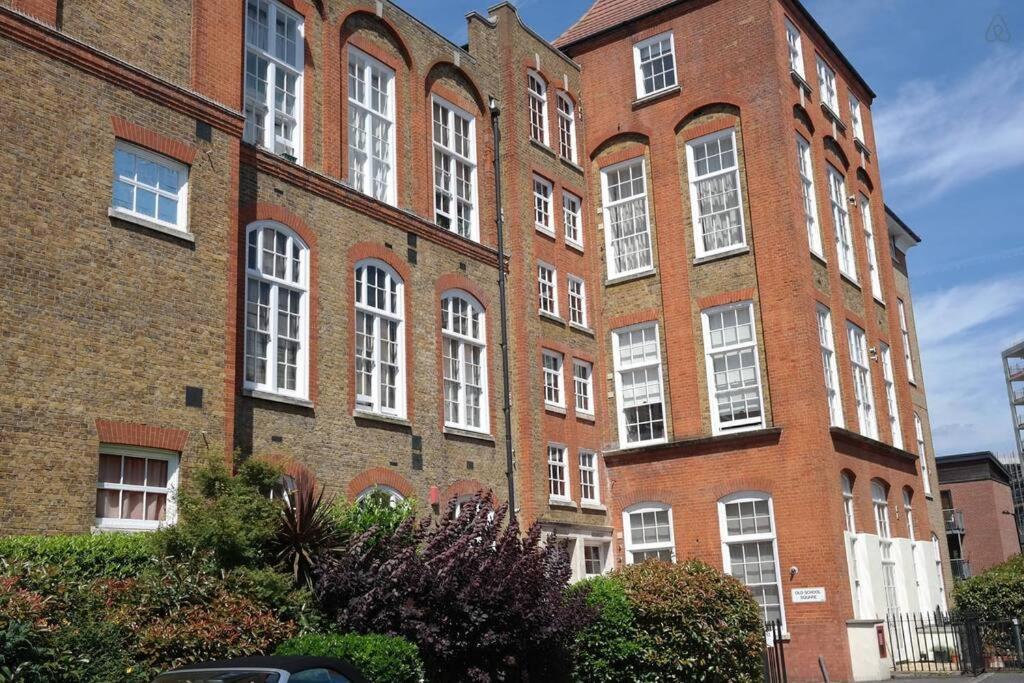 Appartement Spacious, Historic Schoolhouse Londres