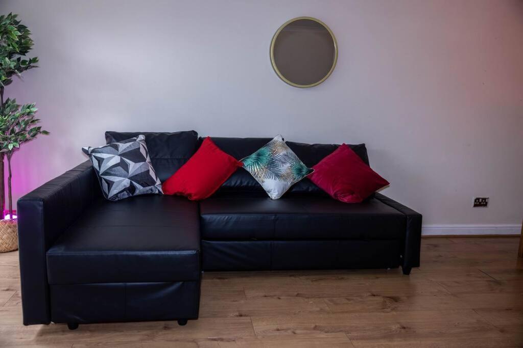 3 Bedrooms House-sofabed-parking-bbqstove-garden * Londres