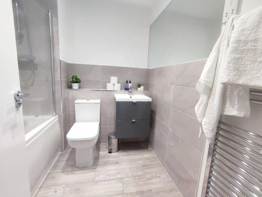 Luxury 3br Apt, Close To Excel, O2, Airport! Londres