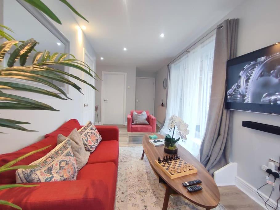 Luxury 3br Apt, Close To Excel, O2, Airport! Londres