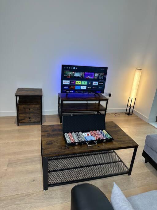 Royal Dock Luxury Apartment *