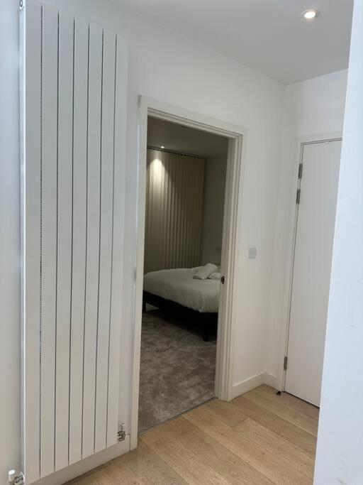 Apartment Royal Dock Luxury London