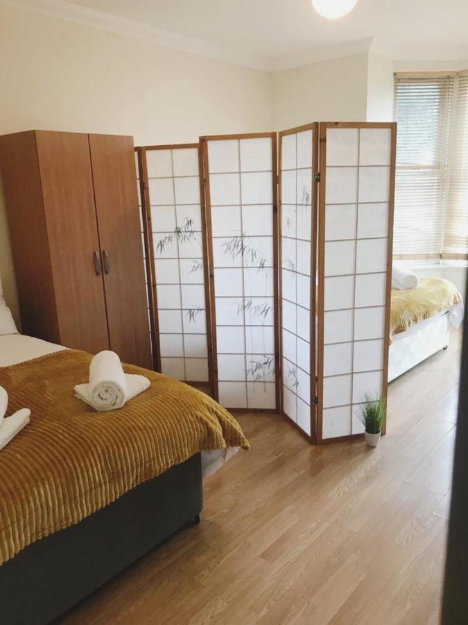 Apartment Jb Family & Contractor Stays, Free Parking *