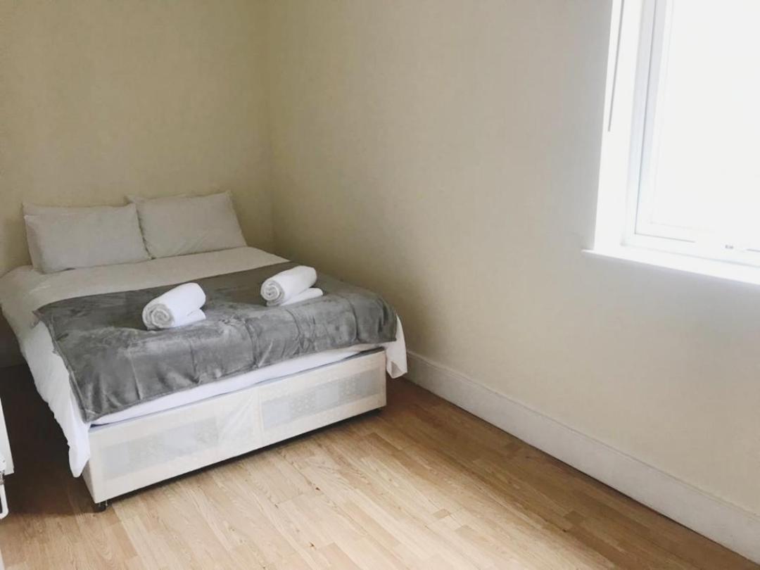 Apartamento Jb Family & Contractor Stays, Free Parking Londres