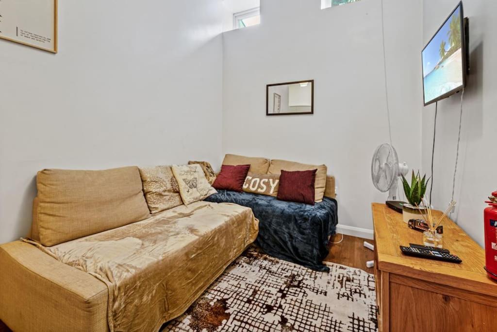 Two Bedroom With Patio Close To Hyde Park Ed4 Apartamento *