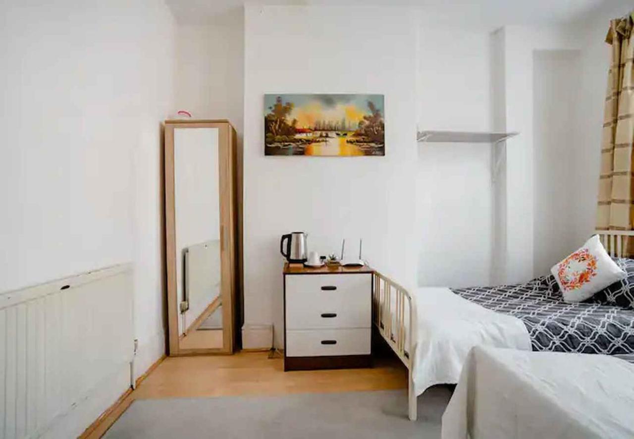 Near Tottenham Hotspur Stadium Quarto em Acomodações Particulares