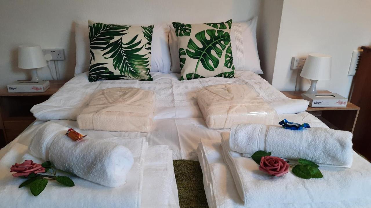 Hackney Downtown Guest house *