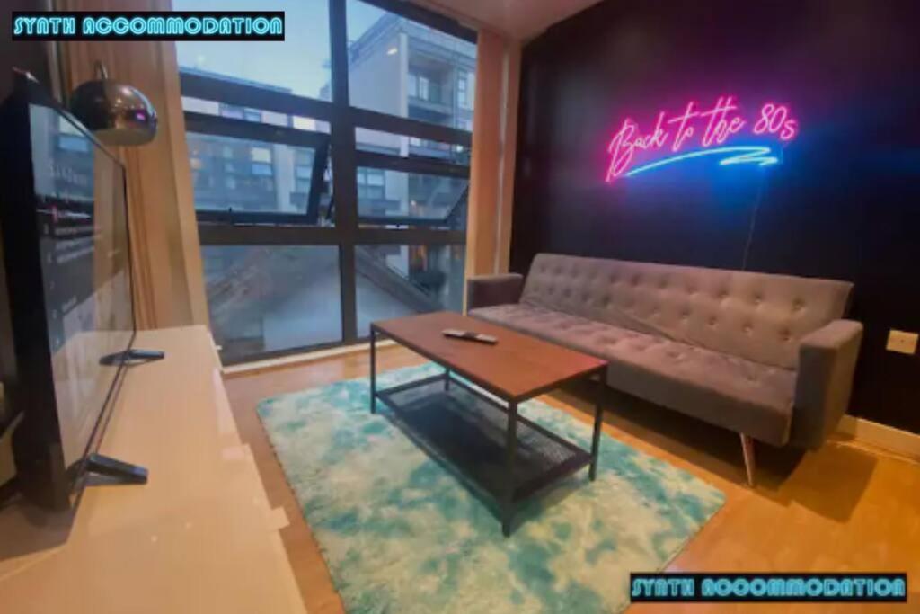Appartement 80s Retro 1bedroom Apart Canary Wharf Londen
