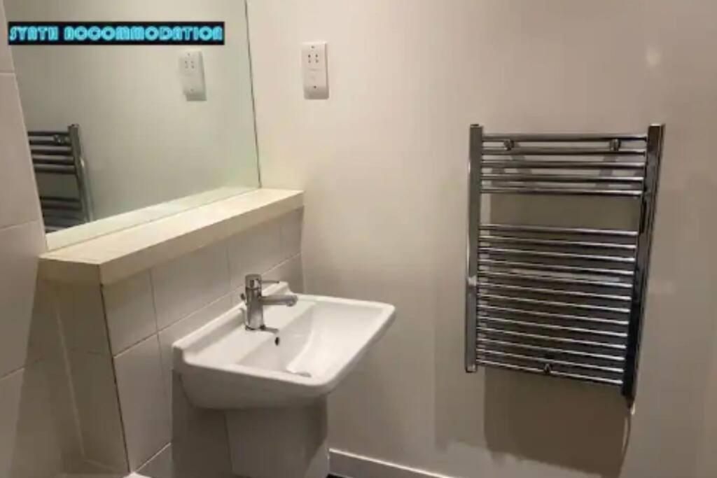 80s Retro 1bedroom Apart Canary Wharf Appartement *