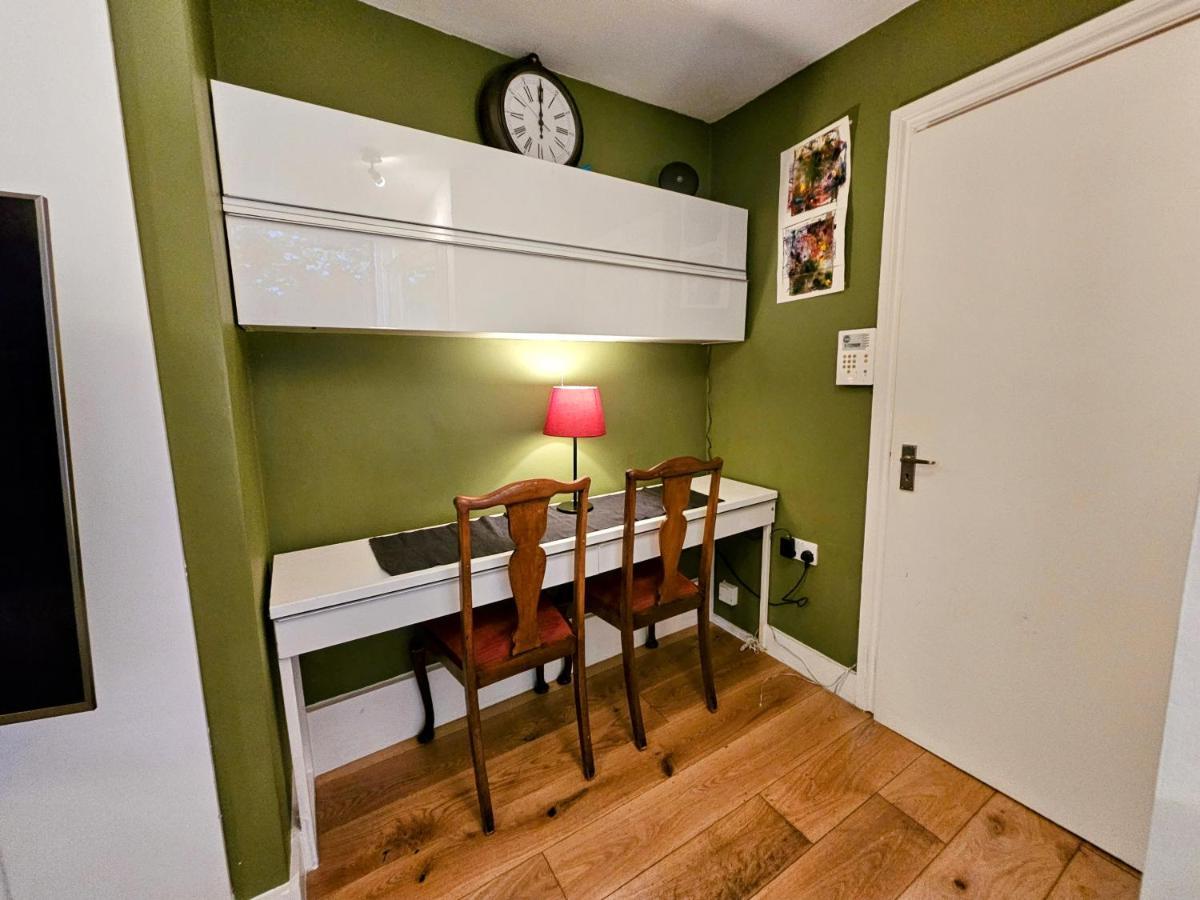 Victorian Superior Property Gasthuis 3*