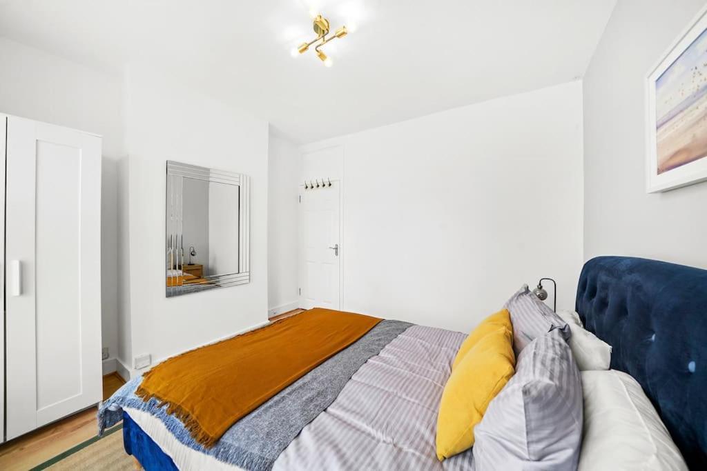Bright 2 Bed Perfect Hub Appartement