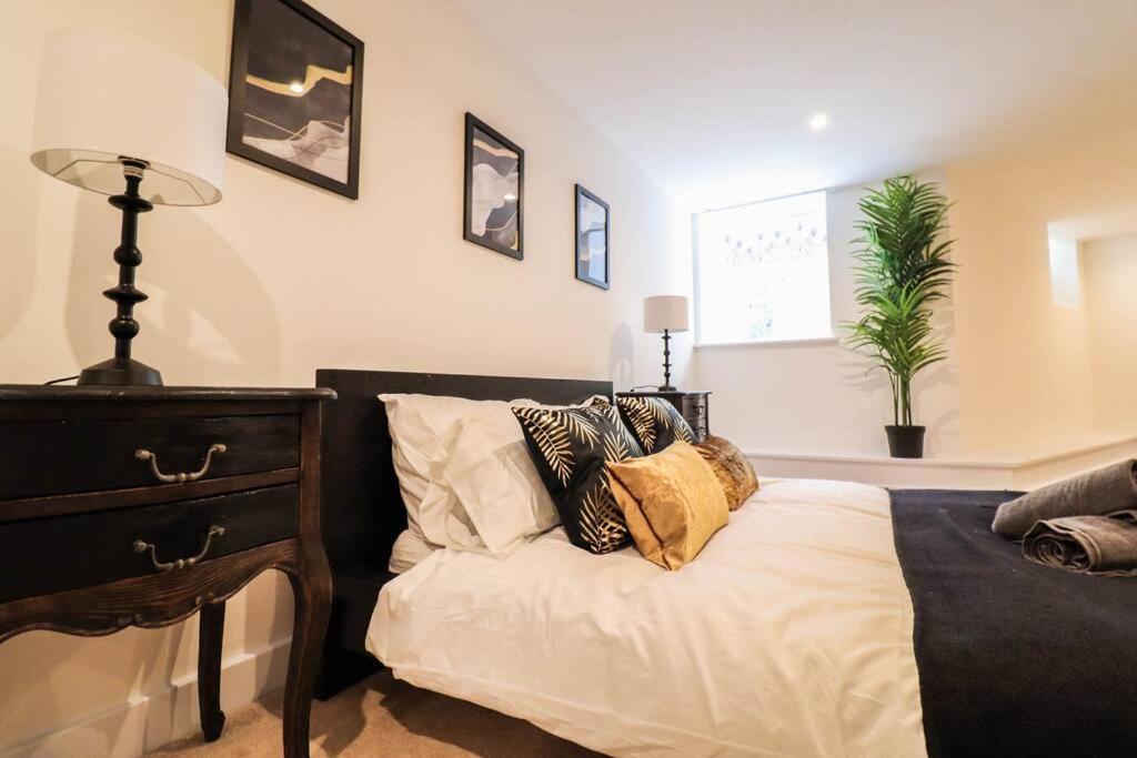 Apartment Camber Hill - Long Offer