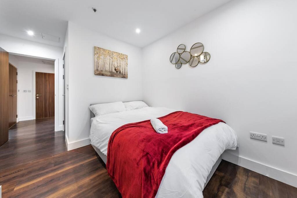 Apartment Sleep 7 20 Mins From Waterloo Bp8 London