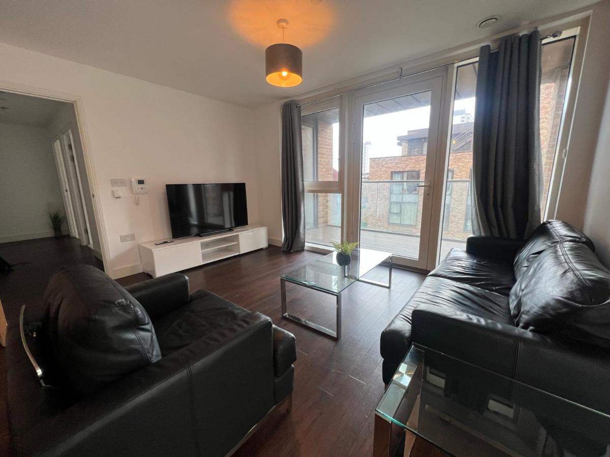 Modern 2br 2ba Wparking Sleeps 6 Comfortably Apartamento *