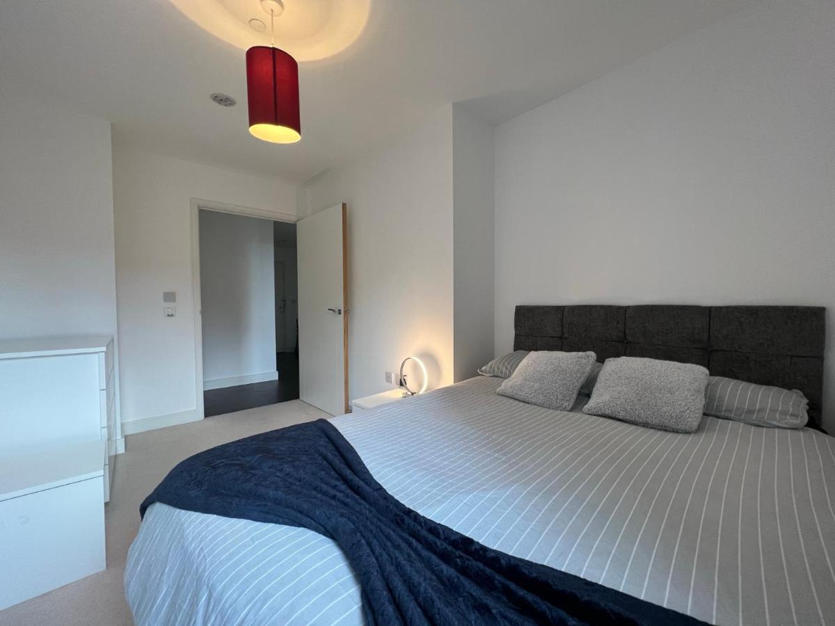 Modern 2br 2ba Wparking Sleeps 6 Comfortably Apartamento
