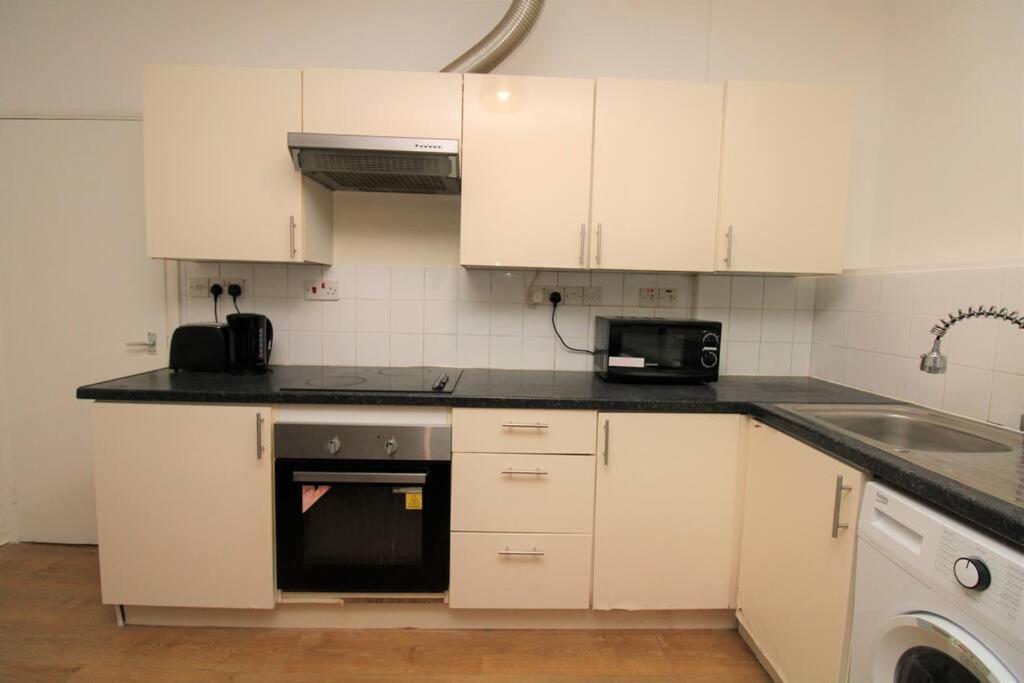 Apartamento Ideal 2 Bed Flat Close To City *