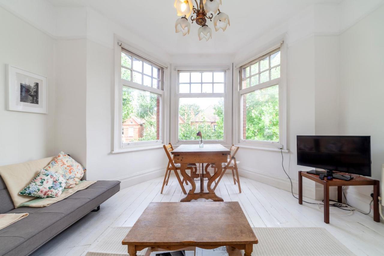 Lovely 1 Bdr Apt In Victorian House, Kilburn Apartamento *