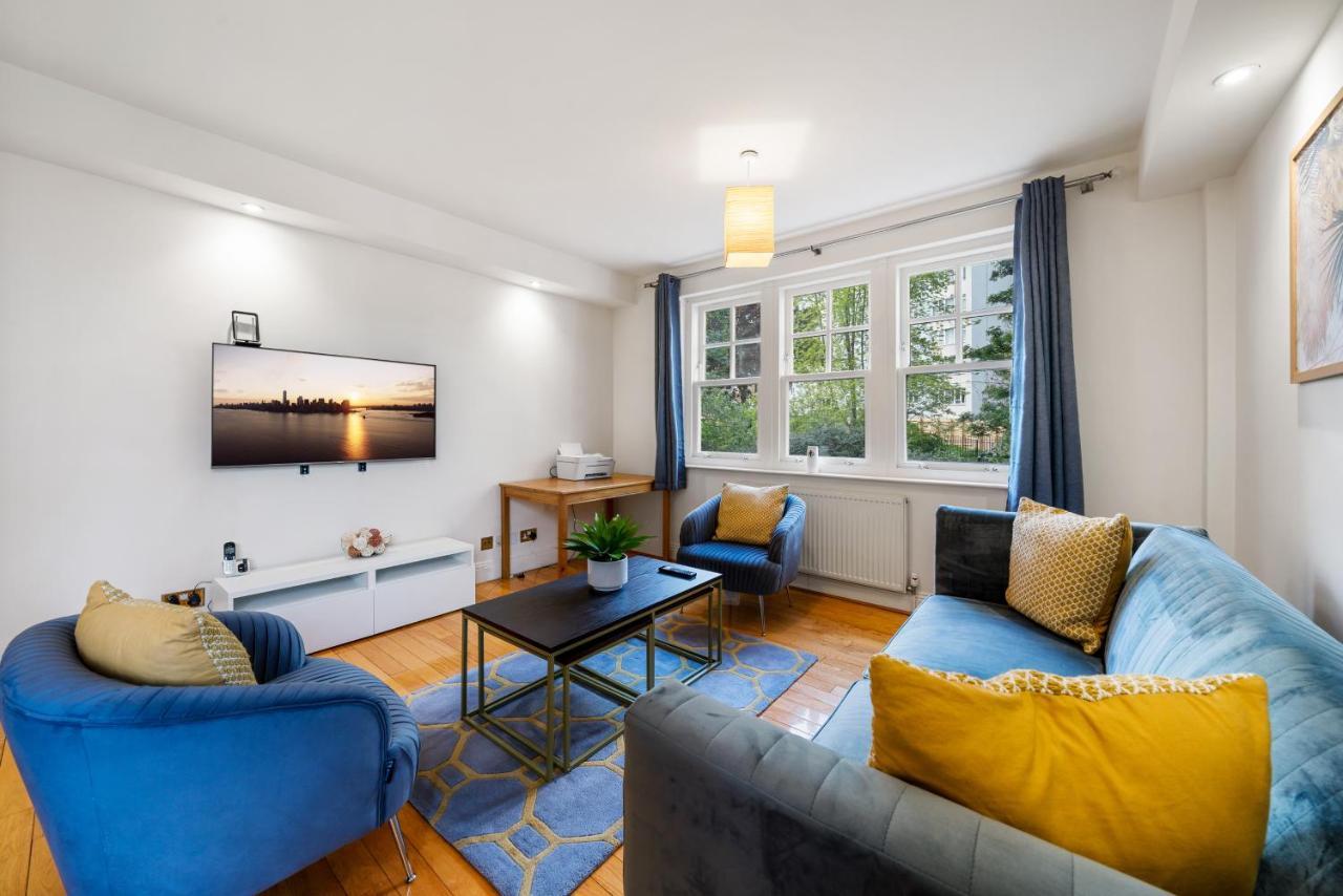 Terrific 2 Bed 2 Bath Apt With Gym & Roof Terrace -12 Mins From Apartment *