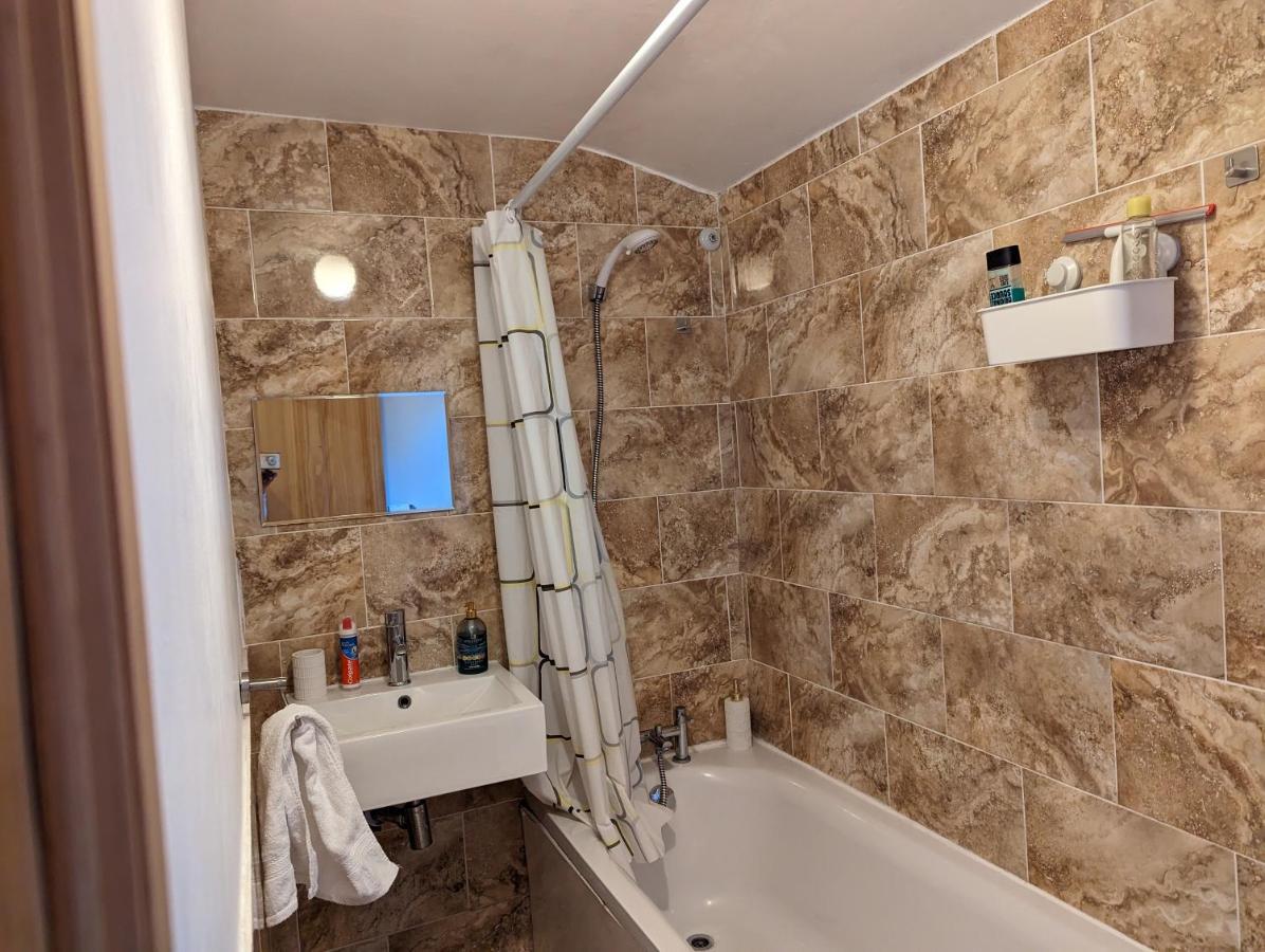 Appartement Fully-equipped Flat In The Of London. Londres