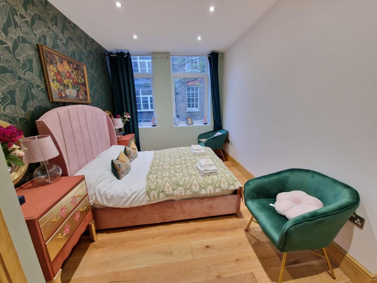 Flat Covent Garden London