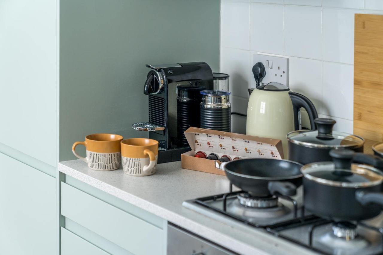 Bright West Hampstead Retreat Londen