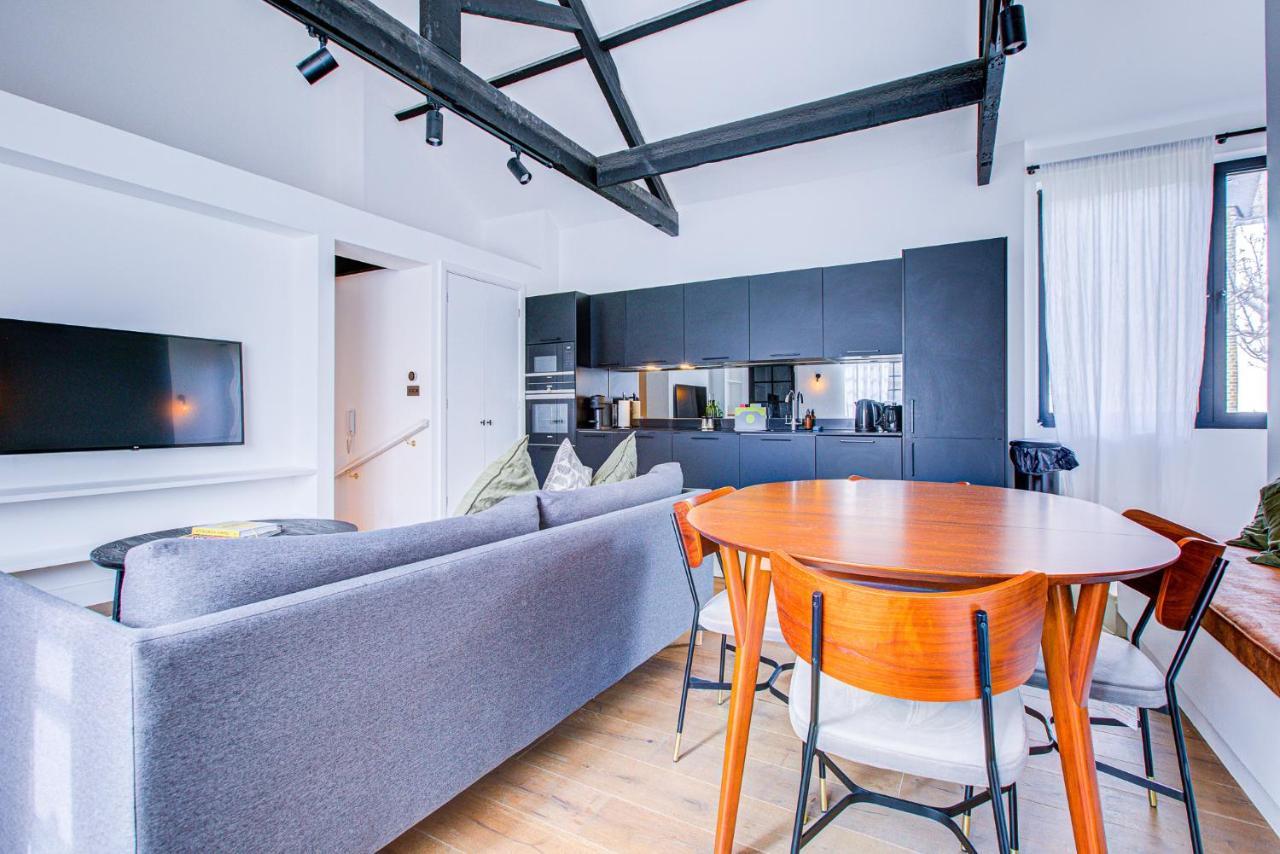 Appartement Stylish 1br Unit, Super Fast Internet, Gated Complex - Near Queen's Park! *