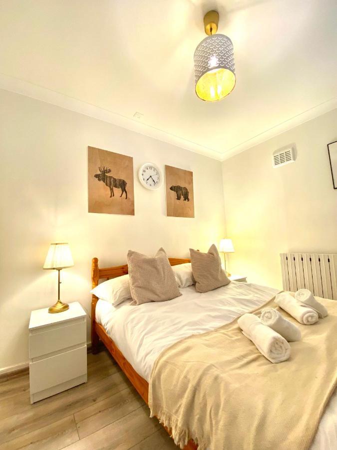 Apt- Balcony-kensington- 24 7 Security Appartement *