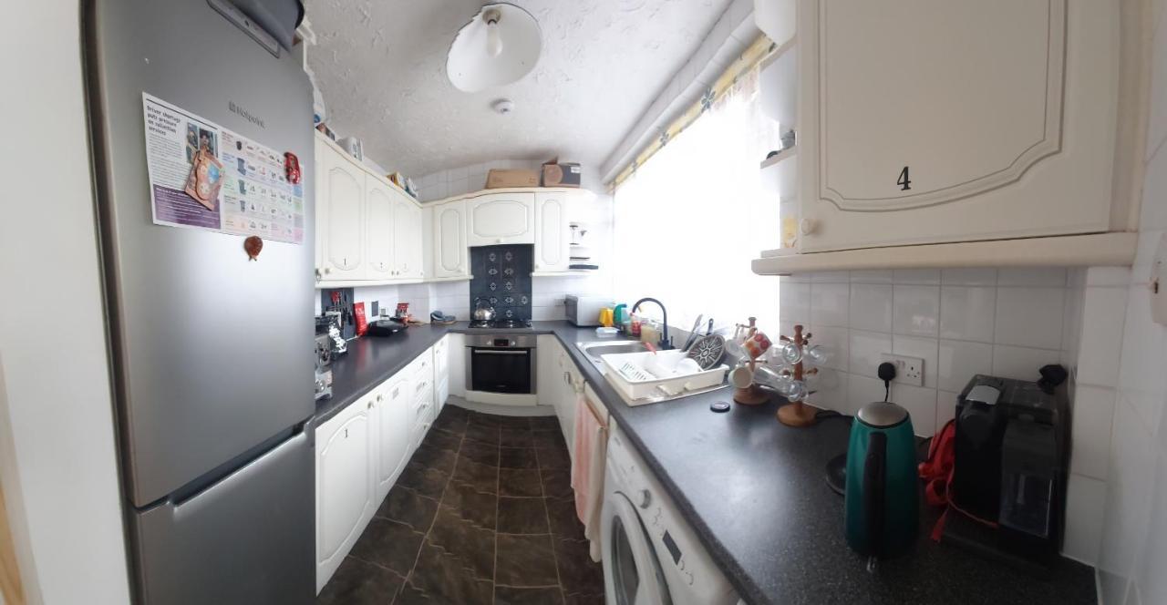 North Downs Guest house London