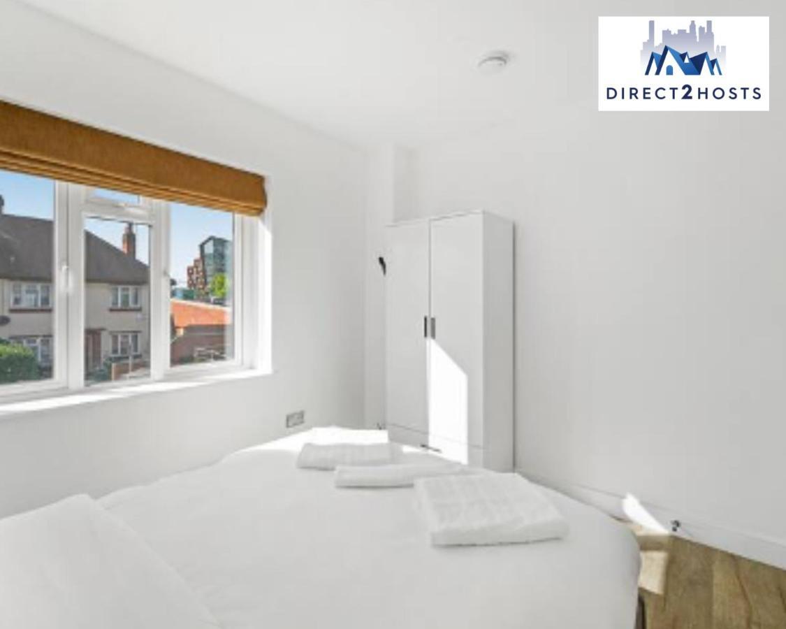 Appartement Three Bedroom Beautiful & Comfy Acton Gem By Direct2hosts With King Beds & Free Parking! Londres
