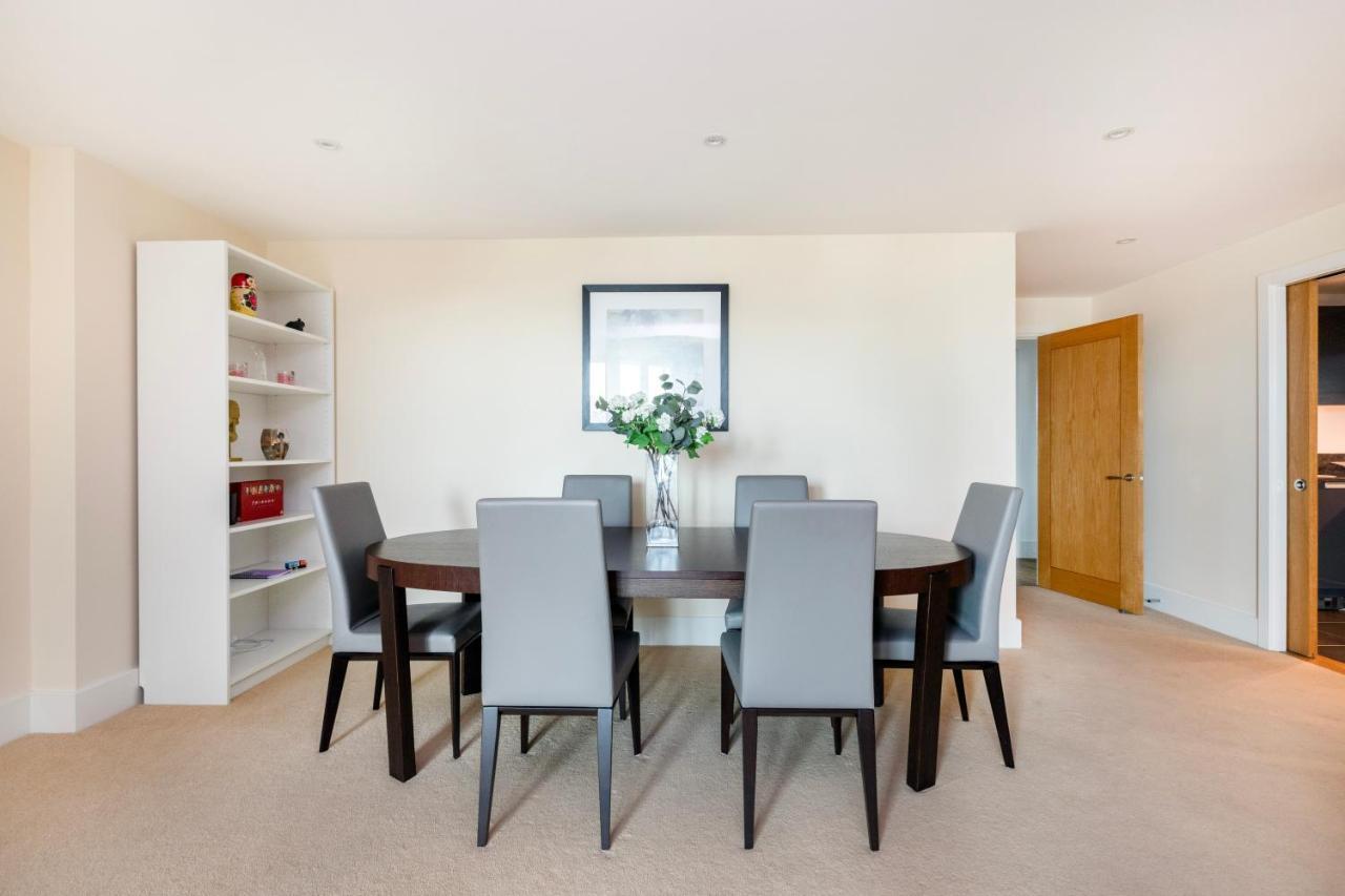 Modern 2 Bedroom 2 Bath With River View Londen
