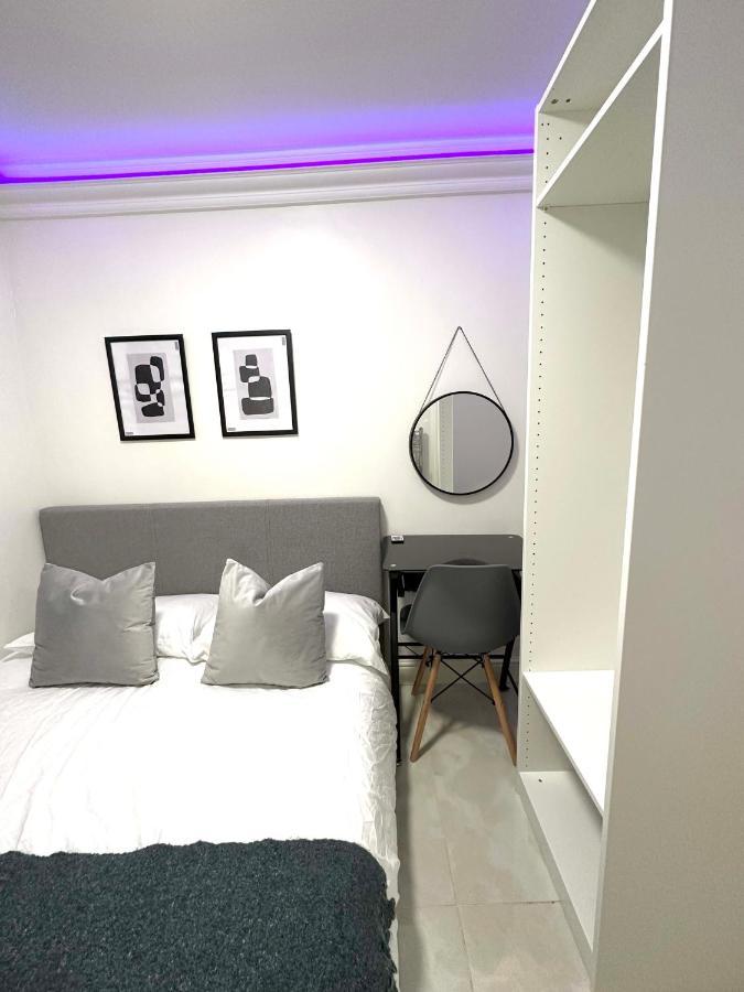 Apartamento Modern Single In Kensington Londres