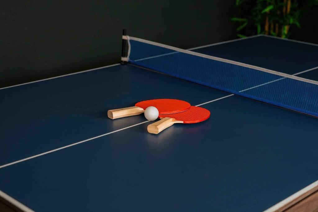 Contractor Base With Pool Table Сasa de vacaciones