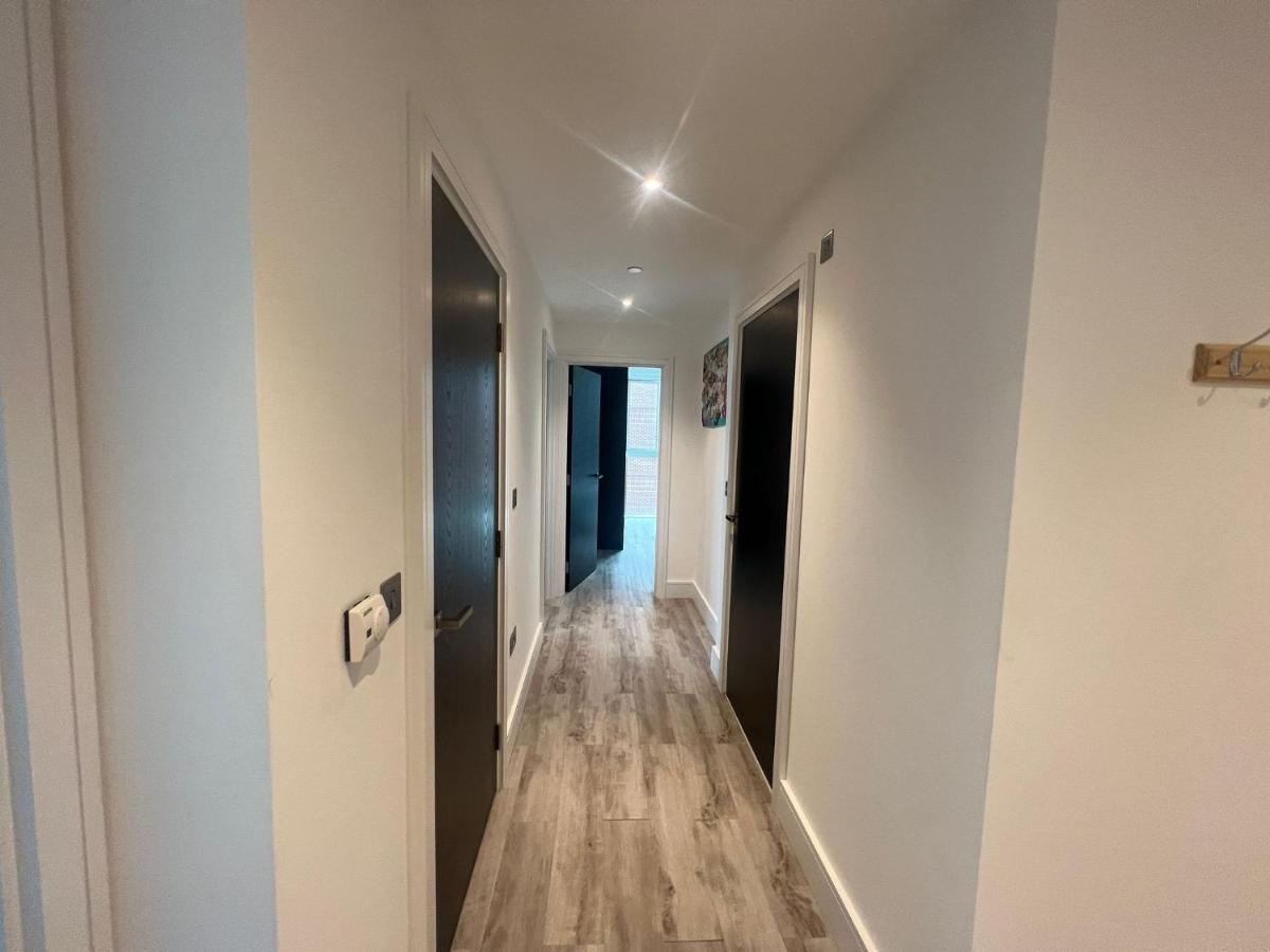 One West Point , Icon Tower Apartamento Londres